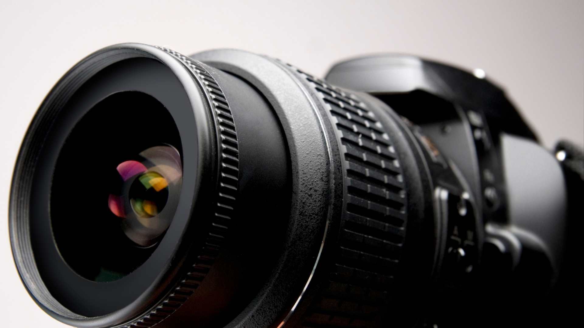 Quel est le meilleur appareil photo reflex numérique pour les débutants ?
